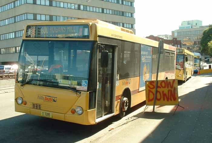 Hillsbus Mercedes O405NH Custom 550 7285